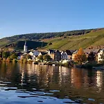 In Spay Bigone Zell-merl Mosel דירה