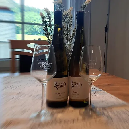 In Spay Bigone Zell-merl Mosel * Zell